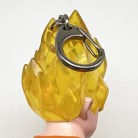 VTG Dragon Ball Z Super Saiyan Goku 1999 Clip-On Light-Up Keychain Anime - WORKS - Picture 12 of 12